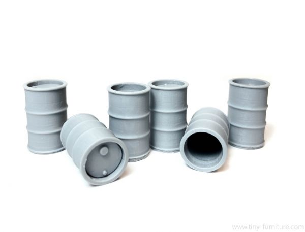Oil Barrels / Ölfässer mit Deckel